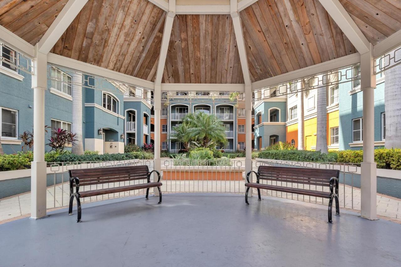 Dharma Home Suites South Miami At Red Road Commons מראה חיצוני תמונה