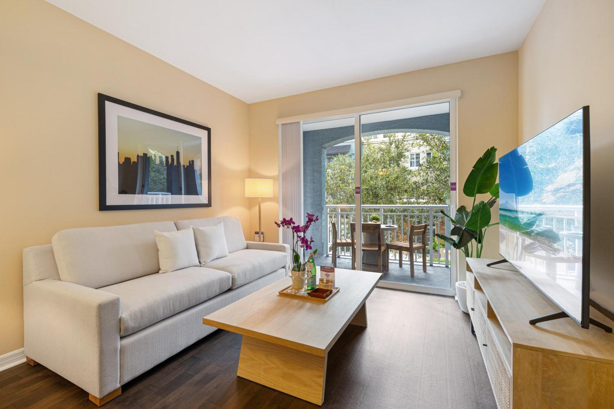 Dharma Home Suites South Miami At Red Road Commons מראה חיצוני תמונה